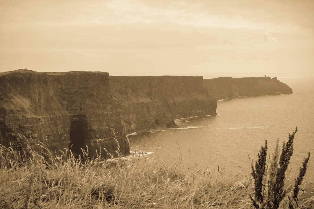 Cliff of Moher Irelande Sépia